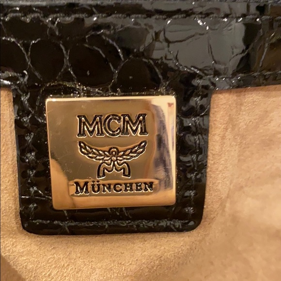 SOLD-MCM Designer Purse Bag Limited Edition Black & White Marquis Satchel Rare - Picture 5 of 16